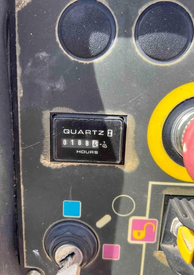 Image of JLG T350 equipment image 3