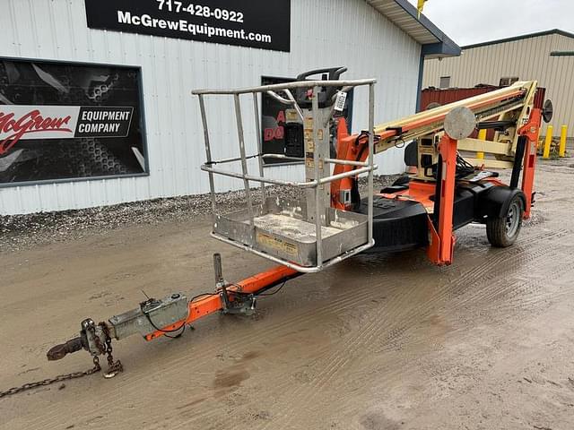 Image of JLG T350 equipment image 1