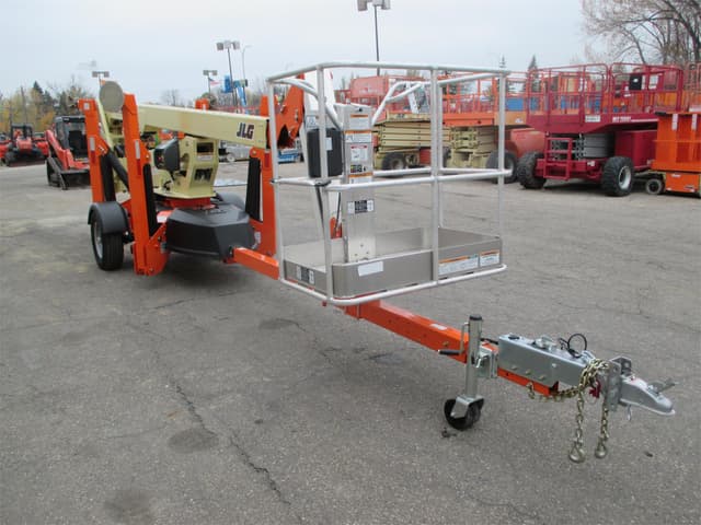 Image of JLG T500J equipment image 3