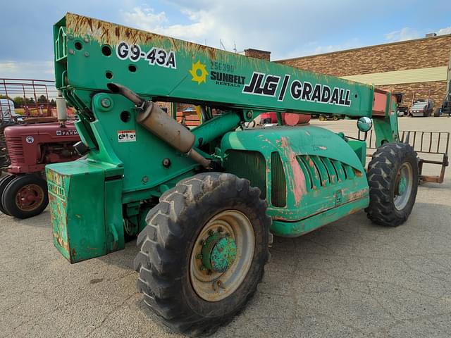 Image of JLG G9-43A equipment image 4