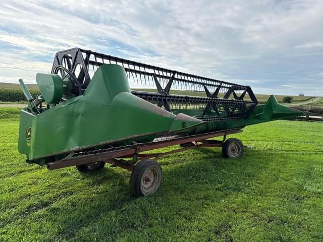 Image of John Deere 920 equipment image 2