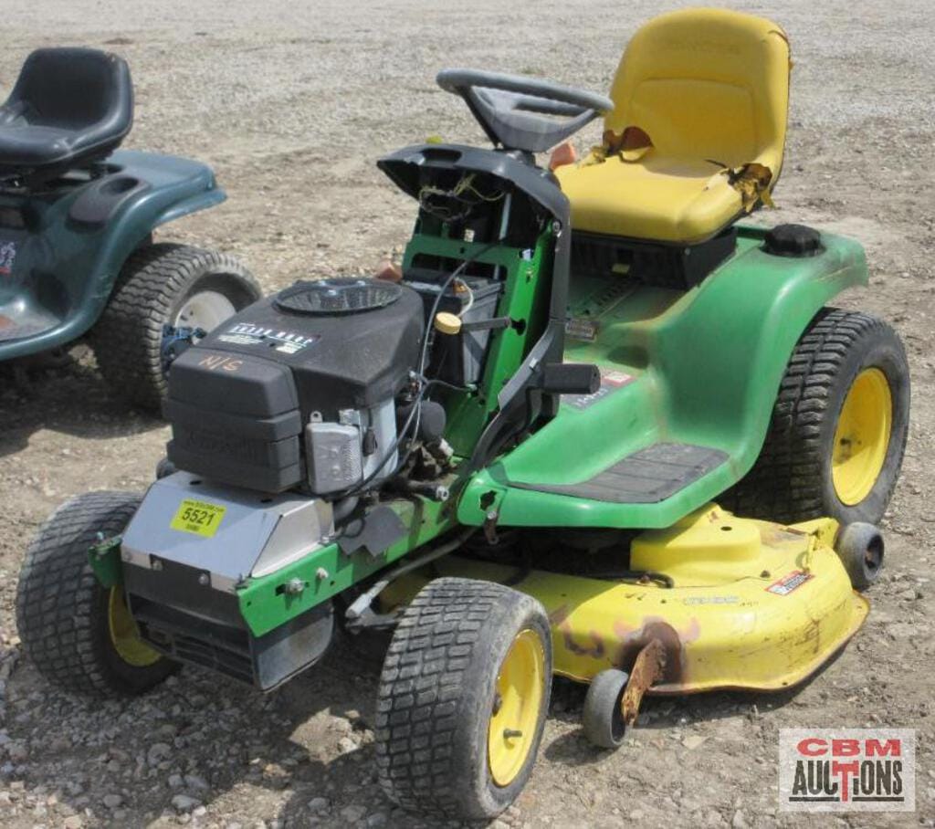 Main image John Deere LT190