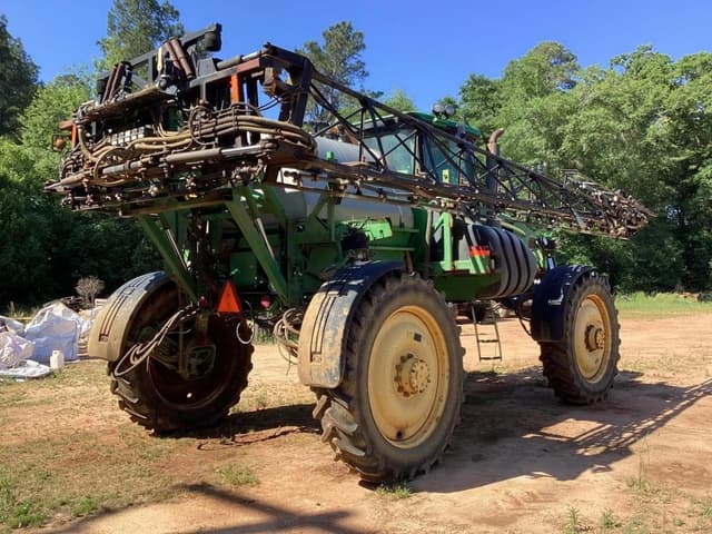 Image of John Deere 4730 equipment image 4