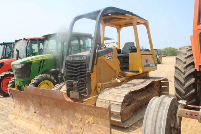 Image of John Deere 450H equipment image 2