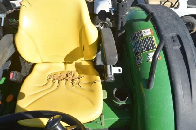 Image of John Deere 5090EL equipment image 4