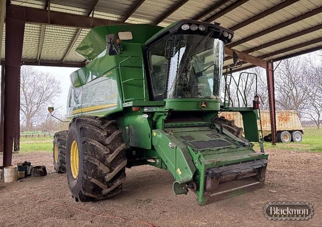 Image of John Deere 9770 STS equipment image 3