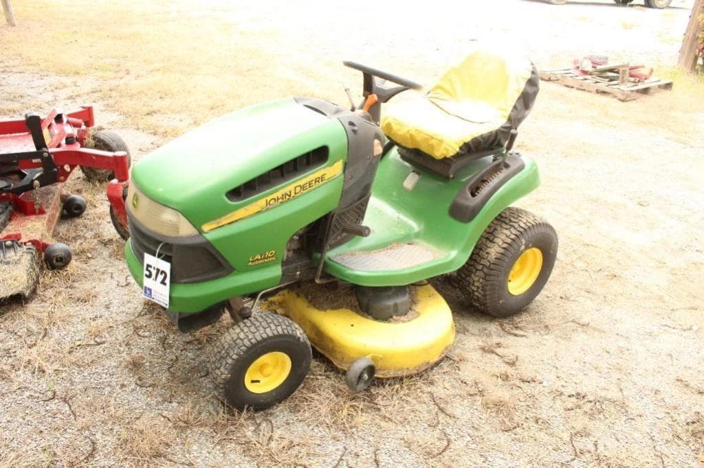 Image of John Deere LA110 Image 0