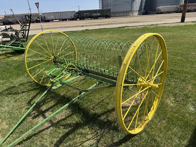 Image of John Deere 10 equipment image 2