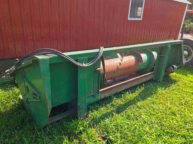 Image of John Deere 100 equipment image 2