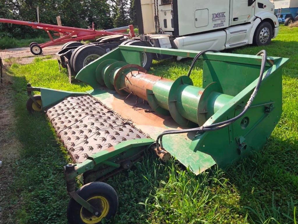 Image of John Deere 100 Primary image