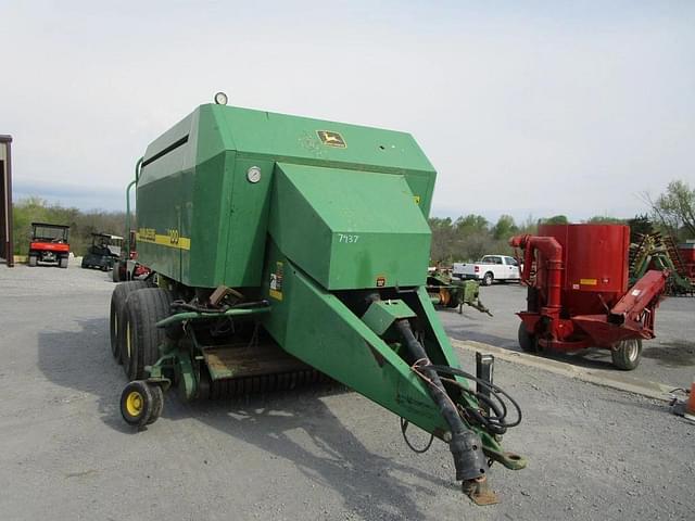 Image of John Deere 100 equipment image 1