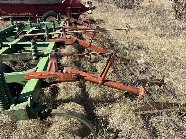 Image of John Deere 100 equipment image 4