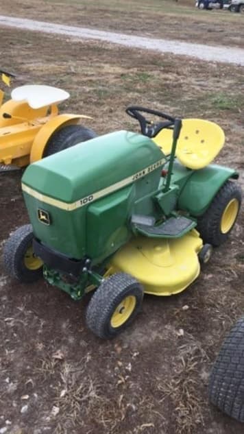 Main image John Deere 100
