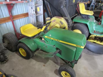 Main image John Deere 100