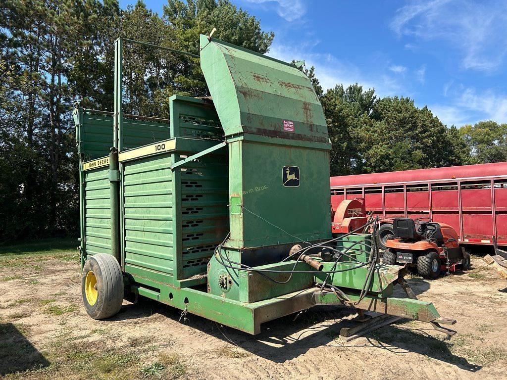 Image of John Deere 100 Primary image