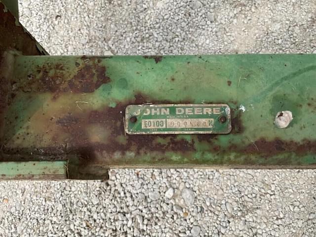 Image of John Deere 100 equipment image 3