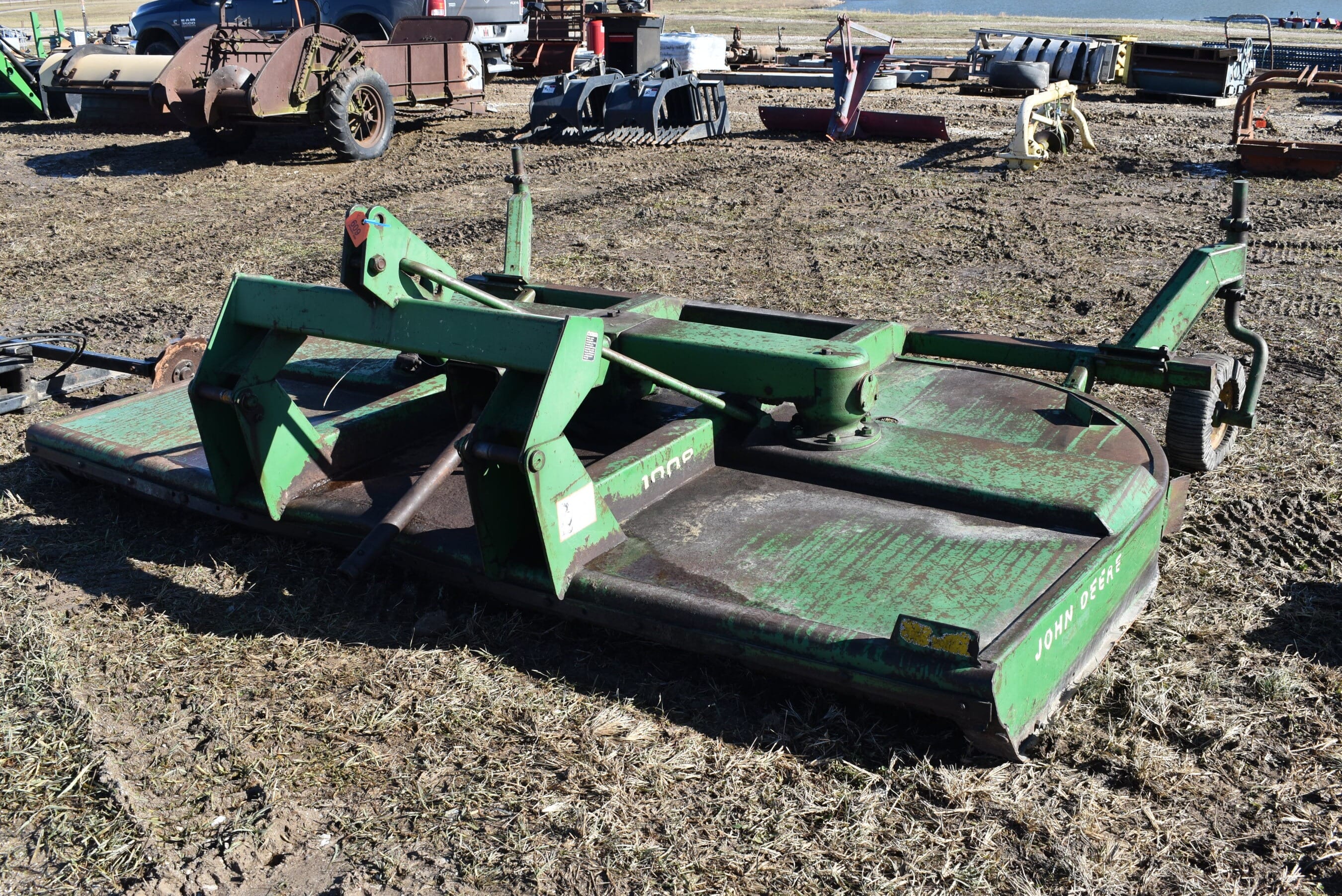 John Deere 1008 Equipment Image0