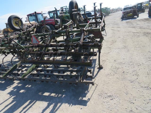 Image of John Deere 1010 equipment image 3