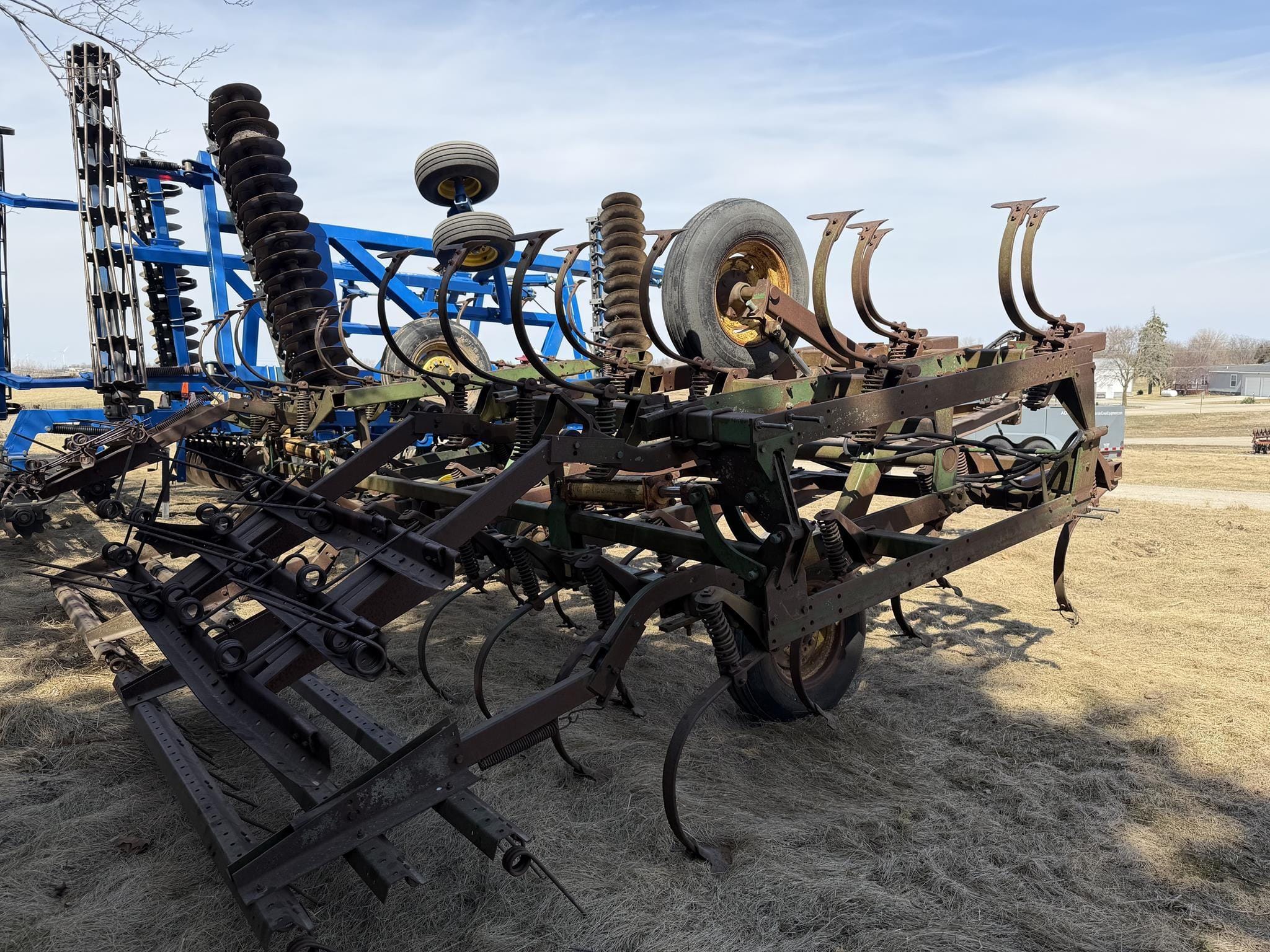 John Deere 1010 Equipment Image0