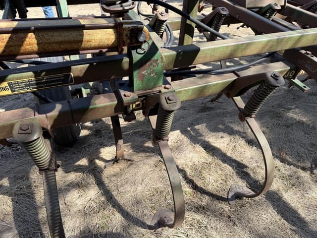 Image of John Deere 1010 equipment image 1