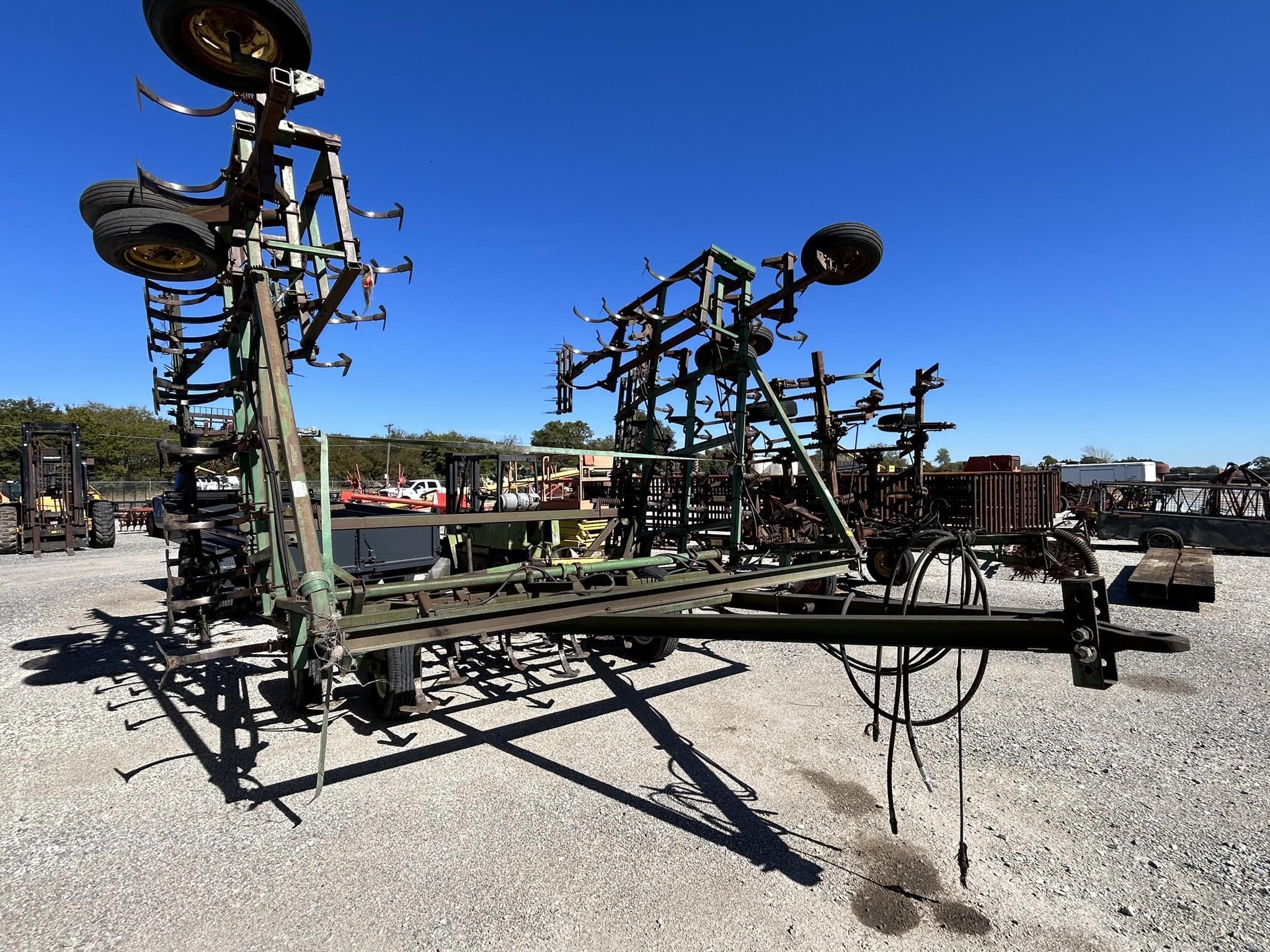 Main image John Deere 1010