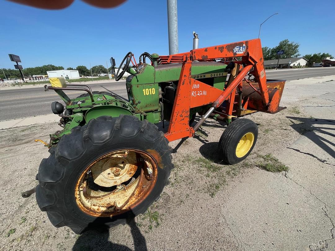 Image of John Deere 1010 Primary image