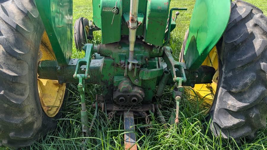 Image of John Deere 1010 Image 1
