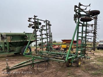 Main image John Deere 1010