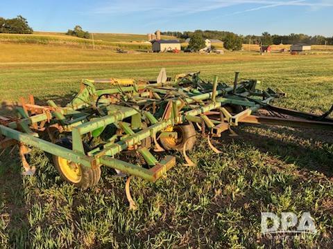 Image of John Deere 1010 Primary image