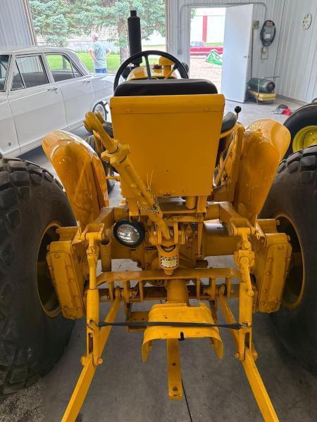 Image of John Deere 1010 equipment image 2