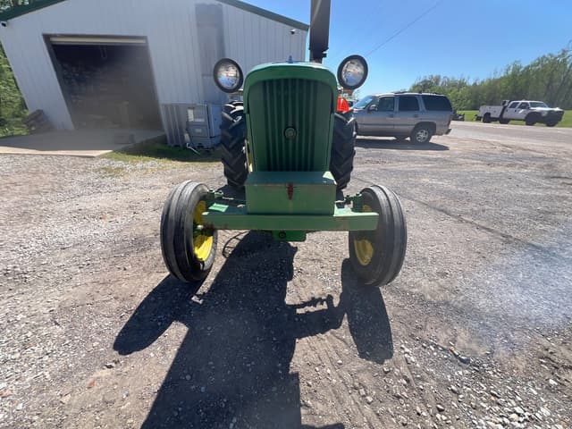 Image of John Deere 1010 equipment image 2