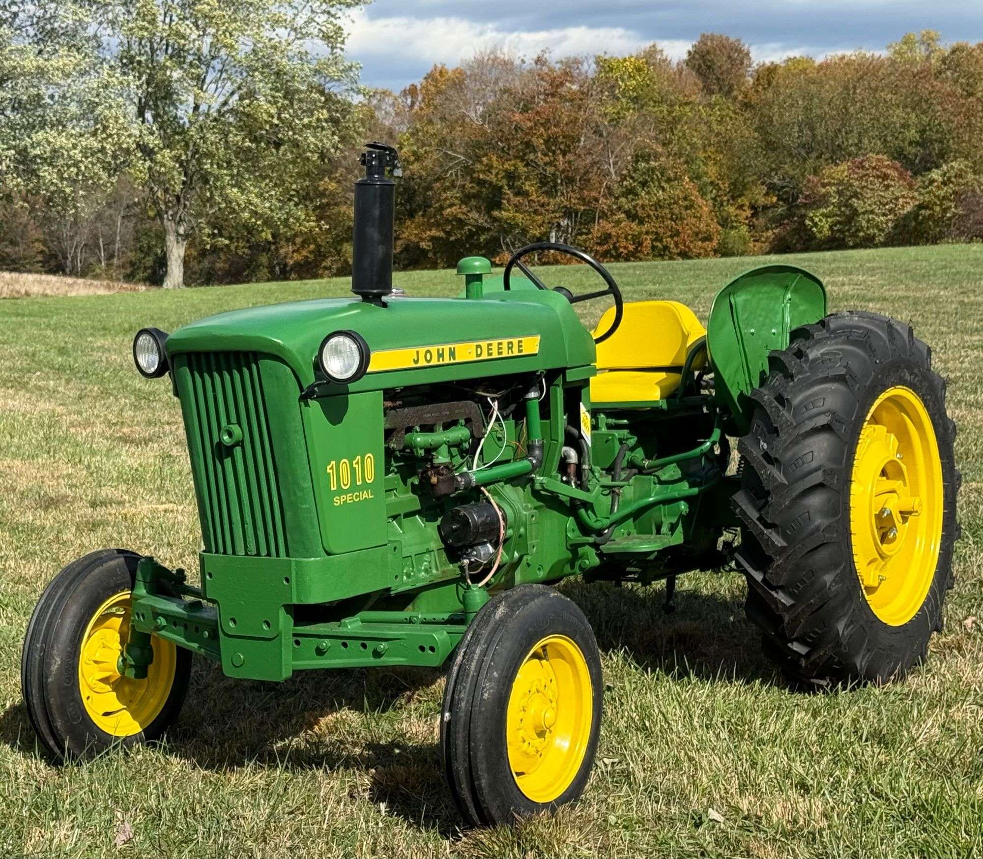 John Deere 1010 Equipment Image0