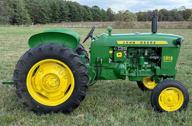 Image of John Deere 1010 equipment image 2