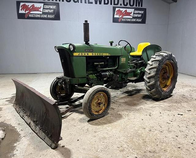 Image of John Deere 1010 equipment image 1