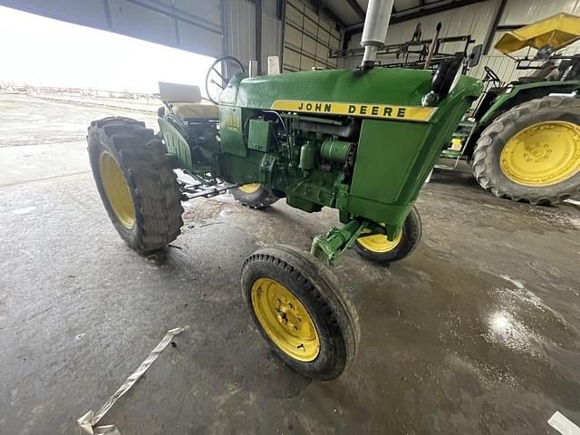 Image of John Deere 1010 equipment image 2