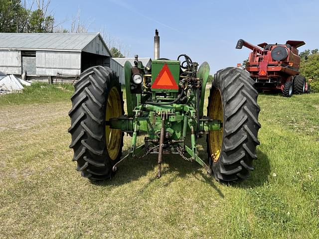 Image of John Deere 1010 equipment image 4