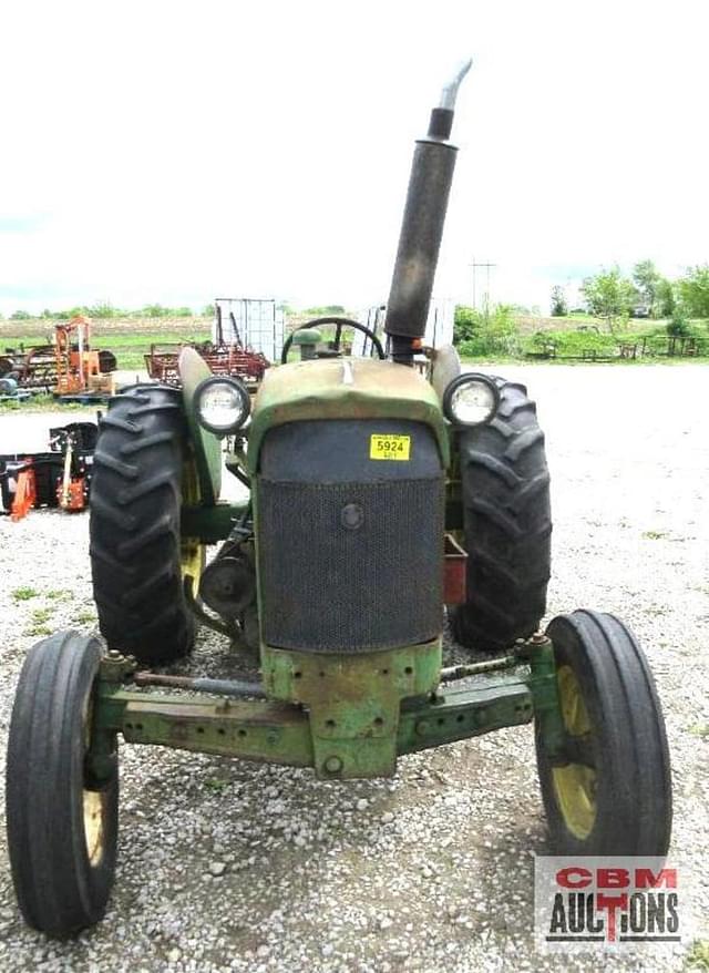Image of John Deere 1010 equipment image 4