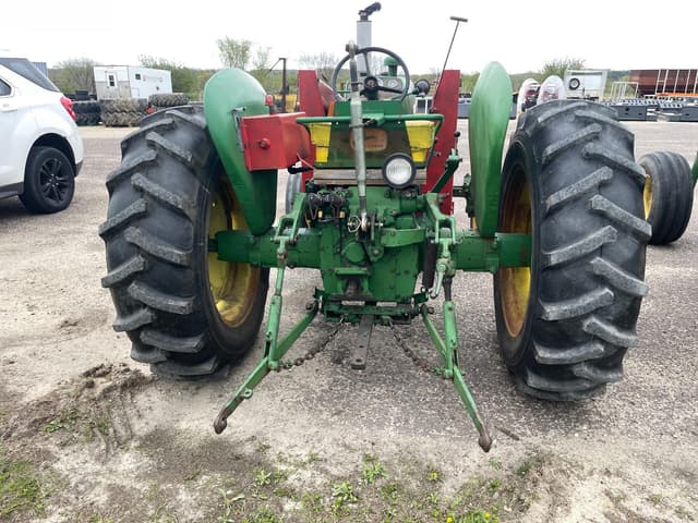 Image of John Deere 1010 equipment image 4