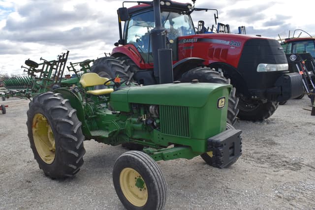 Image of John Deere 1020 equipment image 2