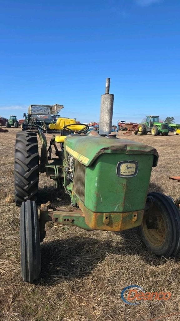 John Deere 1020 Equipment Image0