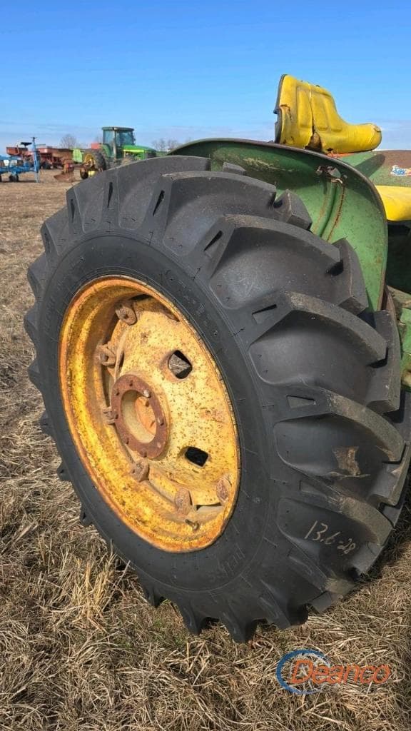 Image of John Deere 1020 equipment image 4