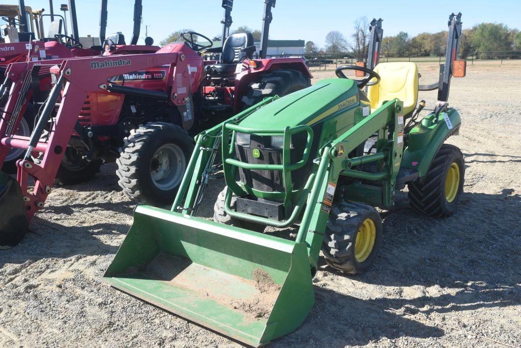 Image of John Deere 1023E Primary image
