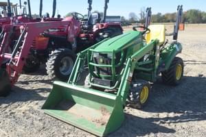 John Deere 1023E Image