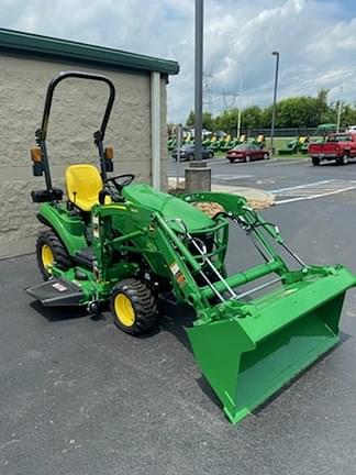 Image of John Deere 1023E equipment image 1