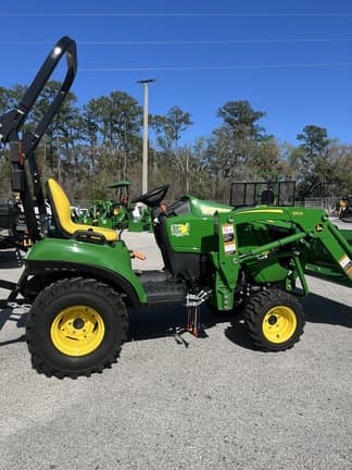 Image of John Deere 1023E Primary image