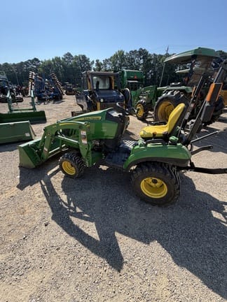 2022 John Deere 1023E Equipment Image0