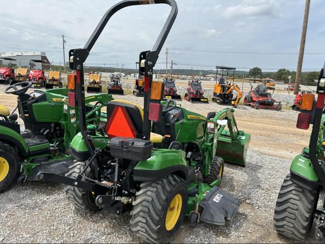 Image of John Deere 1023E equipment image 2