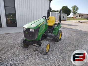 Main image John Deere 1023E