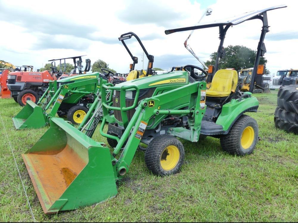 Image of John Deere 1023E Primary image