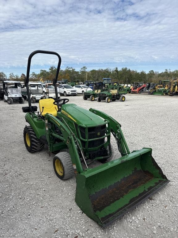 Image of John Deere 1023E equipment image 4